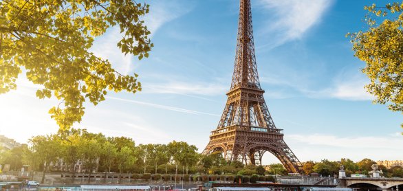 Seine und Eiffelturm in Paris © Beboy - Fotolia.com