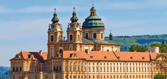 Stift Melk © Bertl123 - shutterstock.com
