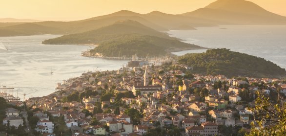 Blick auf Mali Losinj © Daniel Vincek-fotolia.com