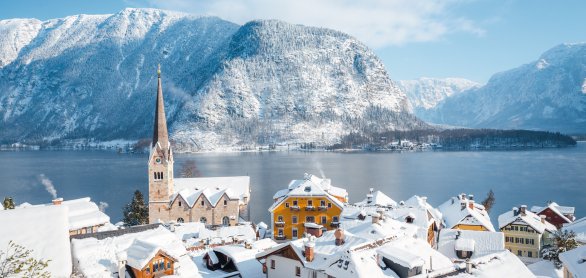 Winter in Hallstadt &copy; JFL Photography-stock.adobe.com