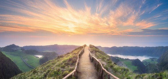 Weg zum Aussichtspunkt Sete Cidades © boule1301-fotolia.com