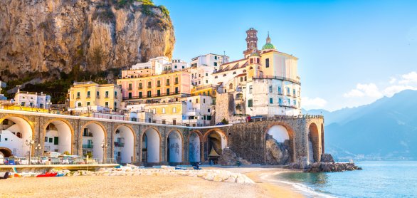 Atrani an der Amalfiküste © proslgn - stock.adobe.com