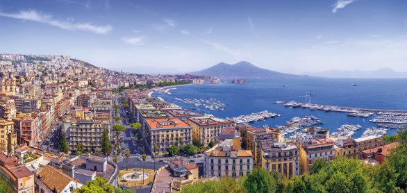 Blick auf Neapel © frank peters - stock.adobe.com