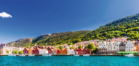 Hafenviertel Bryggen in Bergen &copy; streetflash - stock.adobe.com