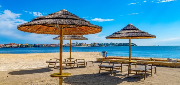 Strand Porec, Istrien, Kroatien © Comofoto - stock.adobe.com