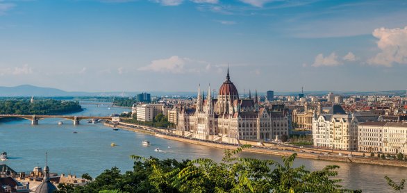 Panorama Budapest &copy; milosk50-fotolia.com