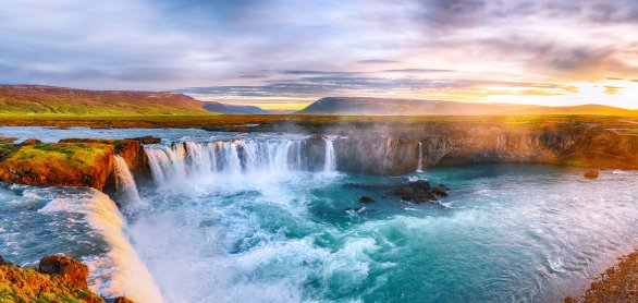 Godafoss Wasserfälle &copy; pilat666 - stock.adobe.com