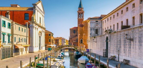 Altstadt Chioggia  © stevanzz - stock.adobe.com