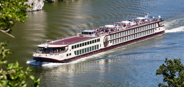 MS Nestroy - Eisernes Tor &copy; GSW Touristik AG