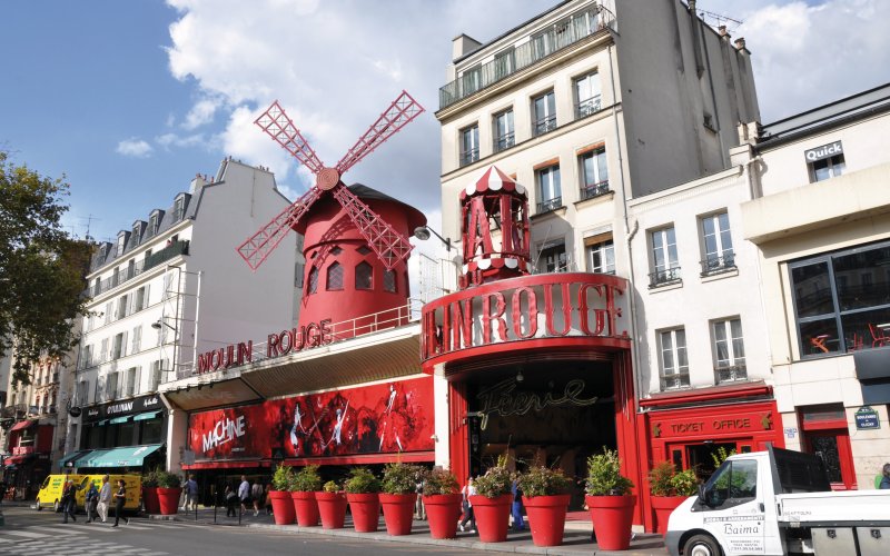 Moulin Rouge in Paris