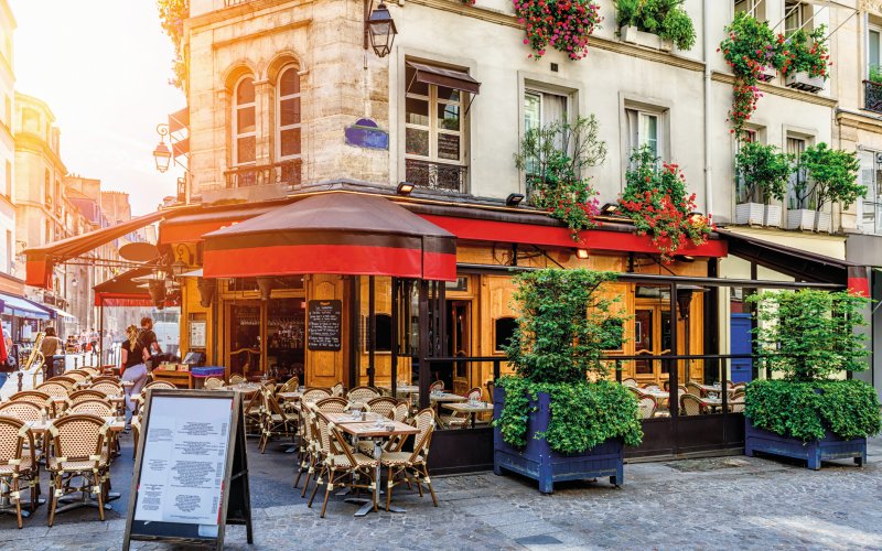 Straßencafe in Paris